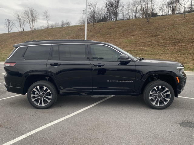 new 2025 Jeep Grand Cherokee L car, priced at $56,273