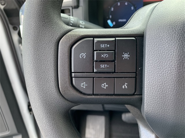 2025 Space White Metallic Ford F-150 STX 4X4 Truck