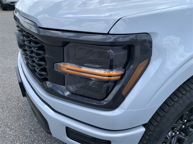 2025 Space White Metallic Ford F-150 STX 4X4 Truck