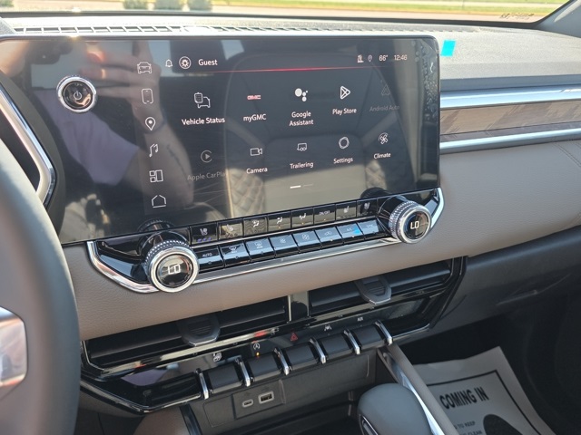 2026 Gmc Canyon Denali photo 13