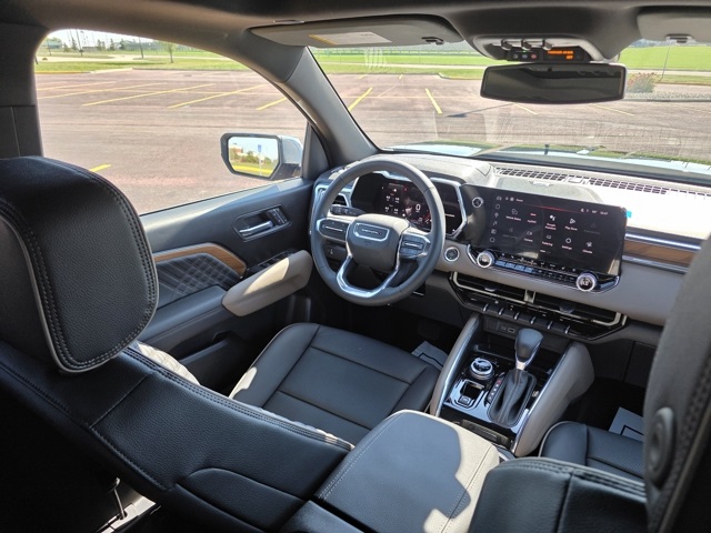 2026 Gmc Canyon Denali photo 21