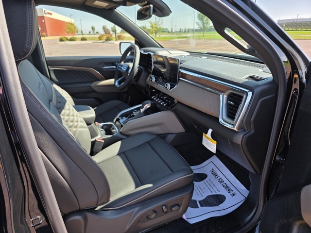 2026 Gmc Canyon Denali photo 26