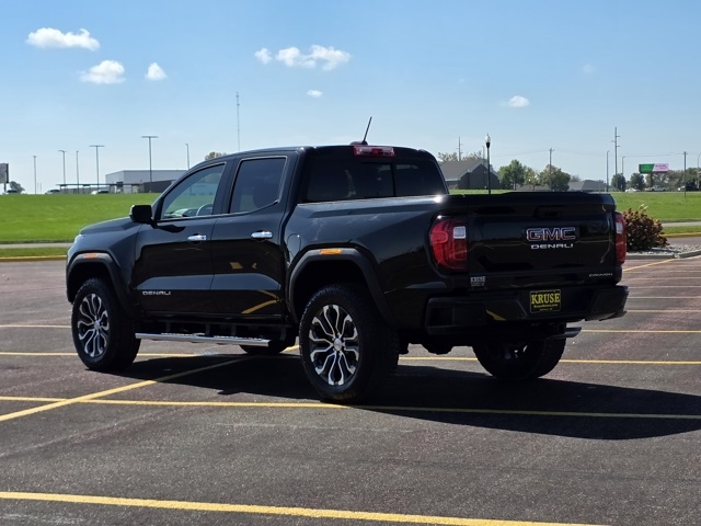 2026 Gmc Canyon Denali photo 28