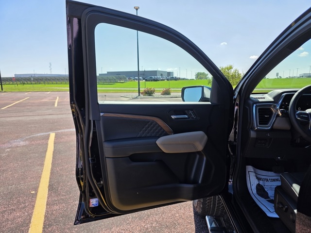 2026 Gmc Canyon Denali photo 4