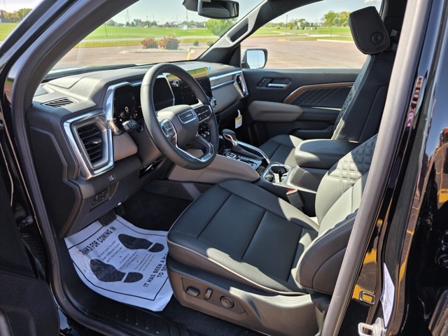 2026 Gmc Canyon Denali photo 7