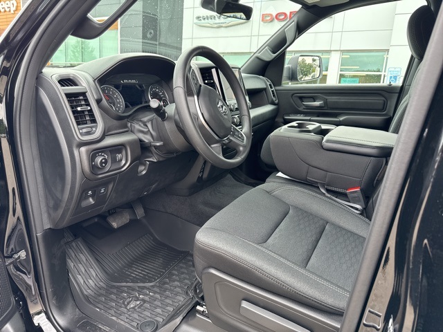 2026 Ram 1500 Tradesman photo 8