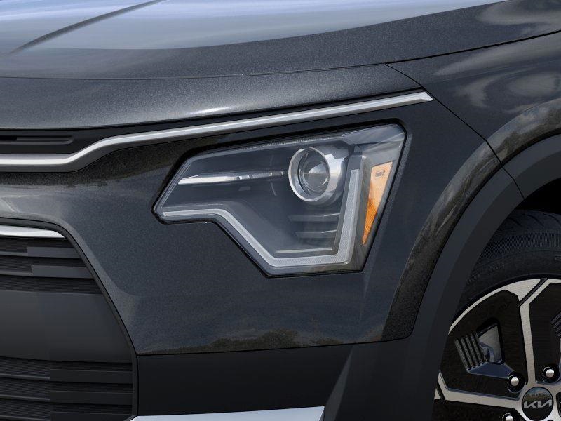 2025 Kia Niro EX - Photo 10