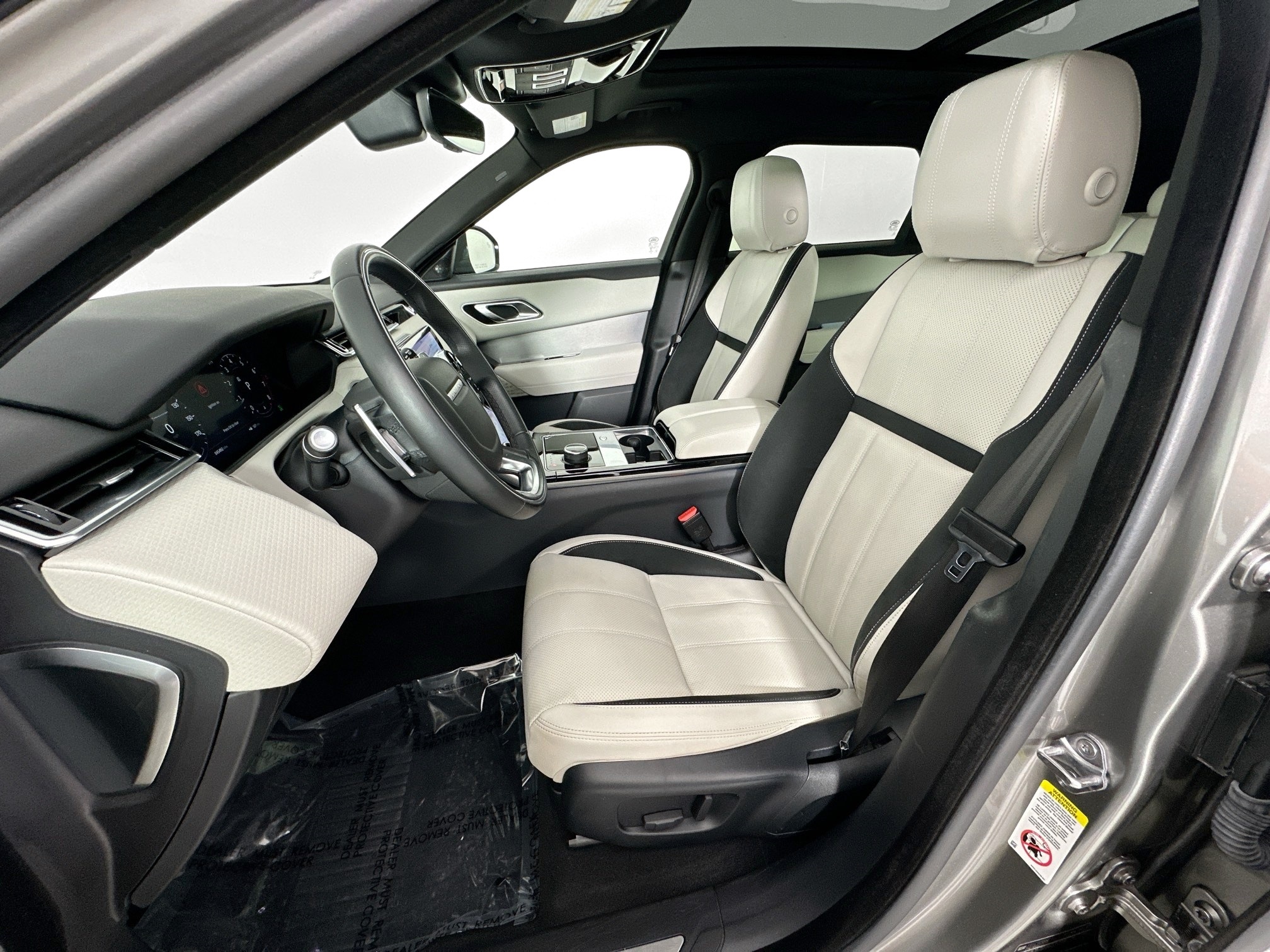 used 2018 Land Rover Range Rover Velar car, priced at $29,995