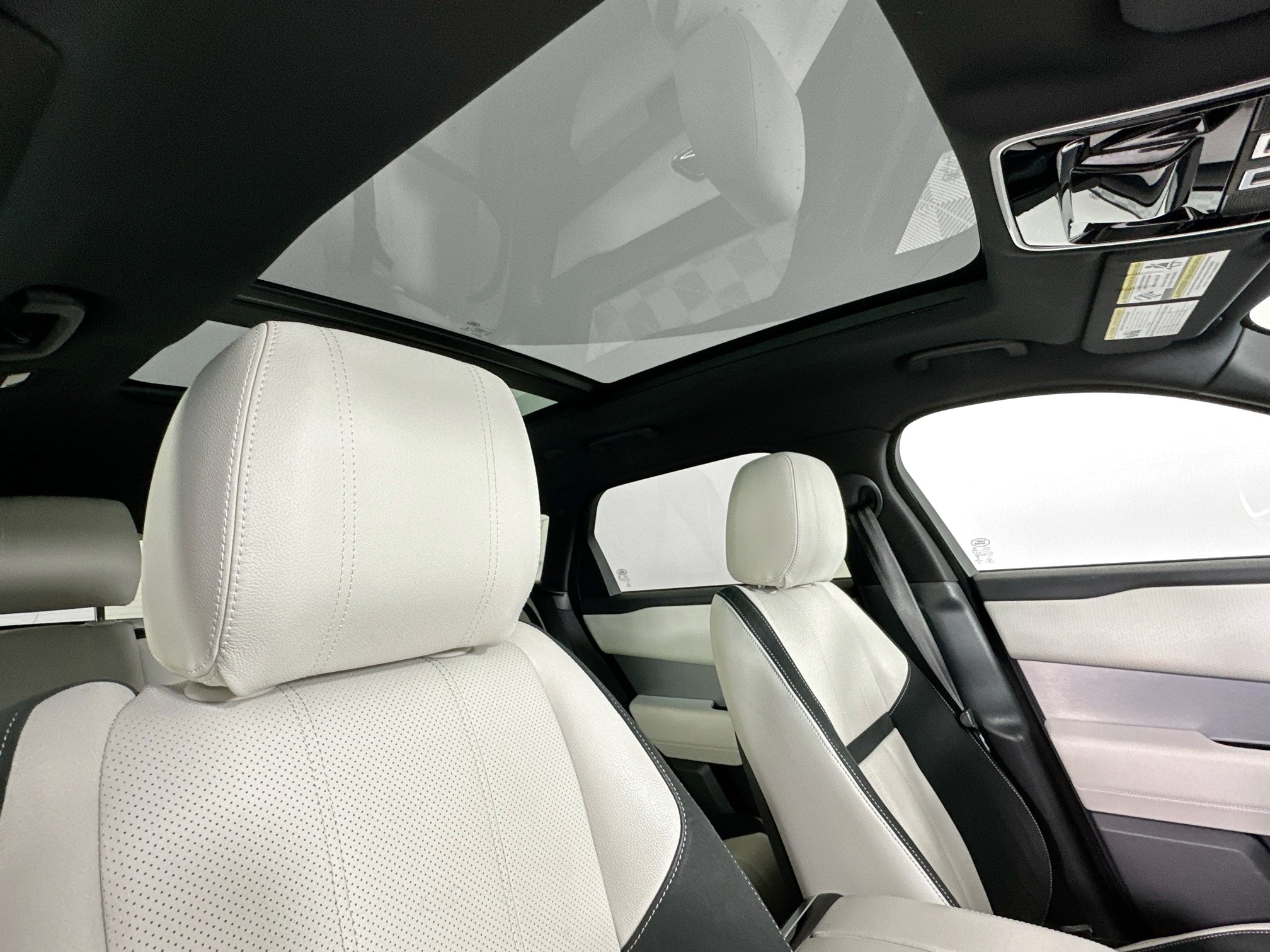 used 2018 Land Rover Range Rover Velar car, priced at $29,995