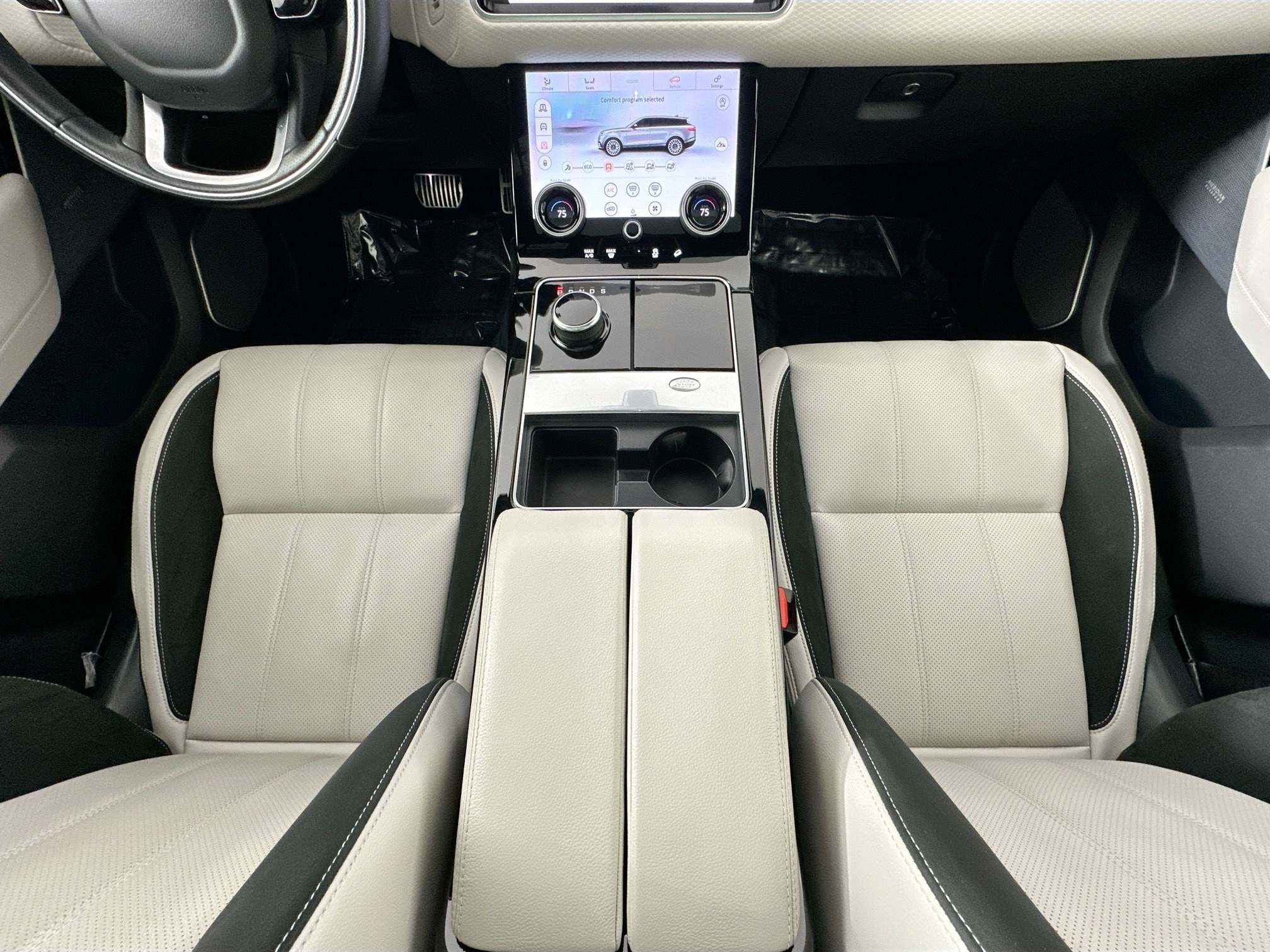 used 2018 Land Rover Range Rover Velar car, priced at $29,995