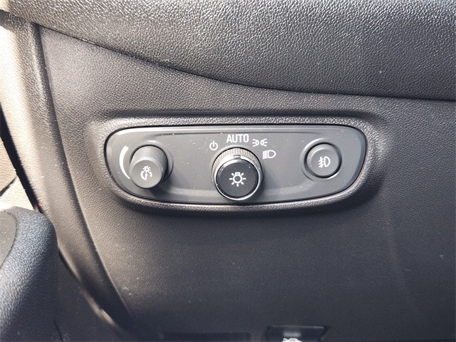 2021 Summit White Chevrolet Equinox Premier FWD SUV