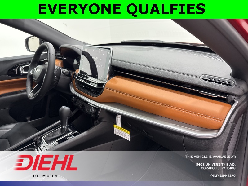 2025 Jeep Compass Limited photo 13