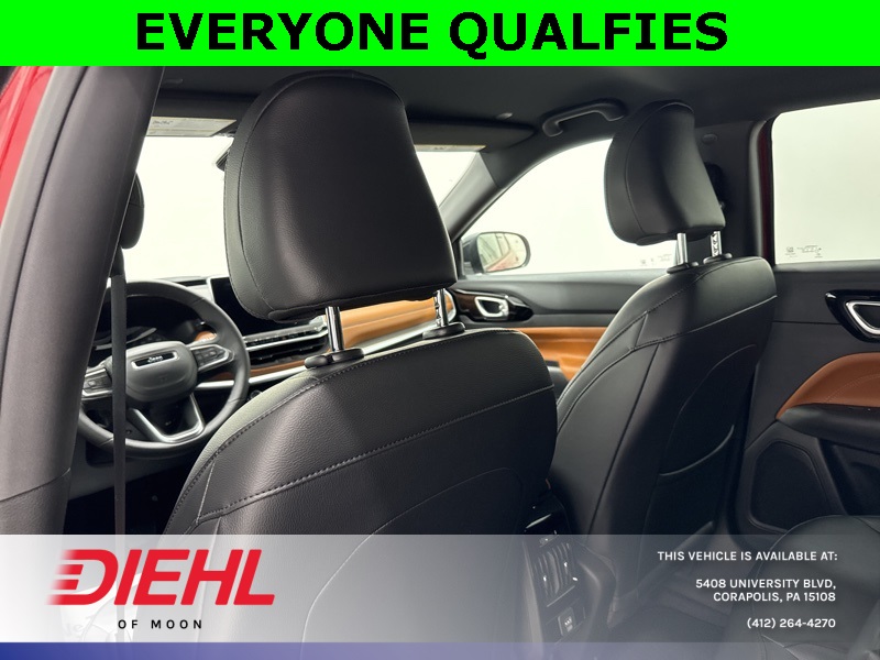2025 Jeep Compass Limited photo 15