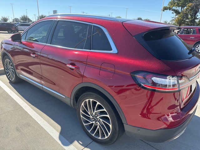 2019 Lincoln Nautilus Reserve photo 3