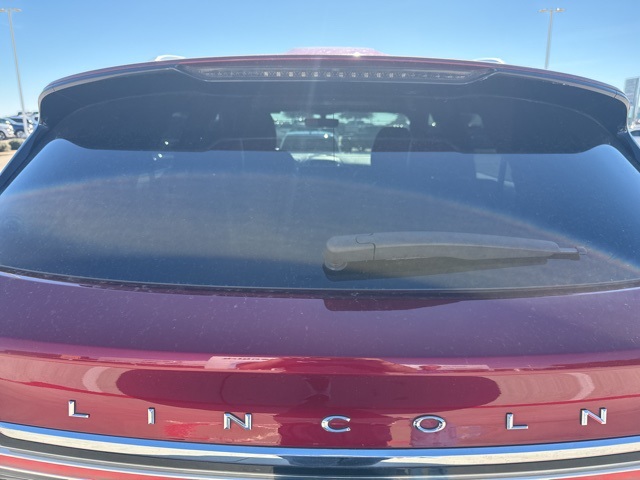 2019 Lincoln Nautilus Reserve photo 4