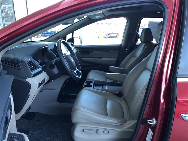 used 2023 Honda Odyssey car, priced at $37,641