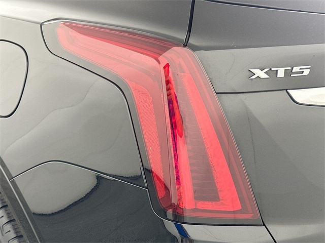 XT5 Premium Luxury
