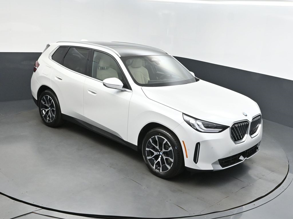 2025 Mineral White Metallic BMW X3 30 xDrive AWD SUV