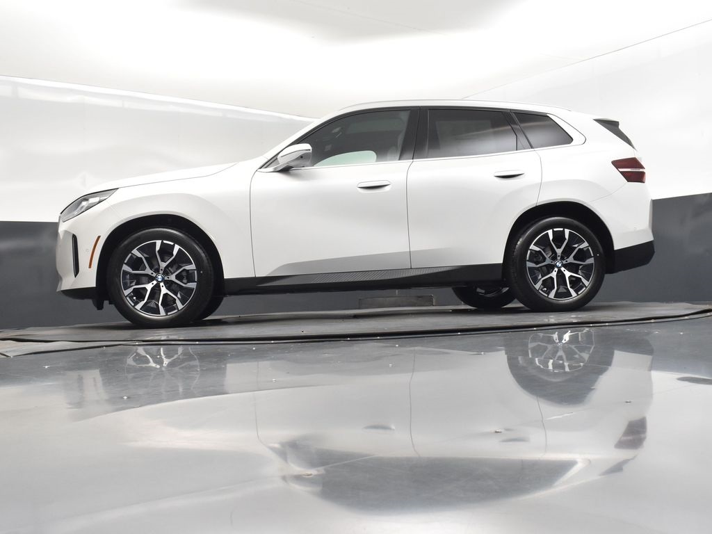 2025 Mineral White Metallic BMW X3 30 xDrive AWD SUV