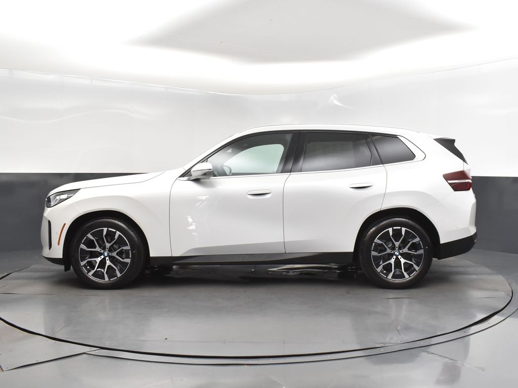 2025 Mineral White Metallic BMW X3 30 xDrive AWD SUV
