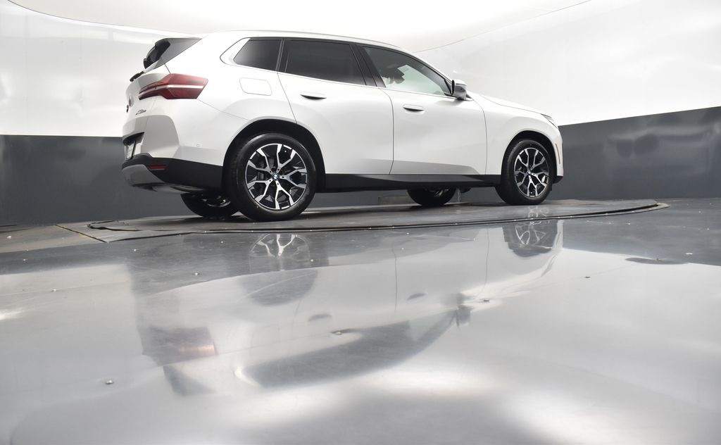2025 Mineral White Metallic BMW X3 30 xDrive AWD SUV