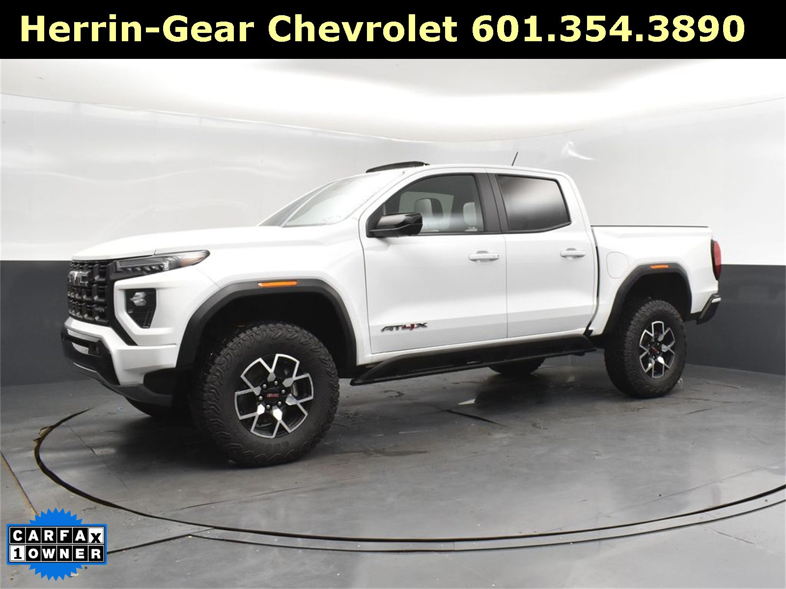 2024 Summit White GMC Canyon AT4X 4X4 Truck