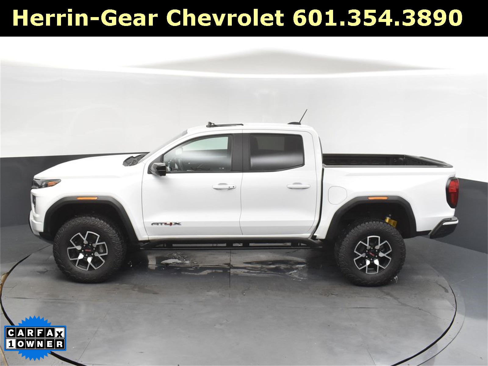 2024 Summit White GMC Canyon AT4X 4X4 Truck