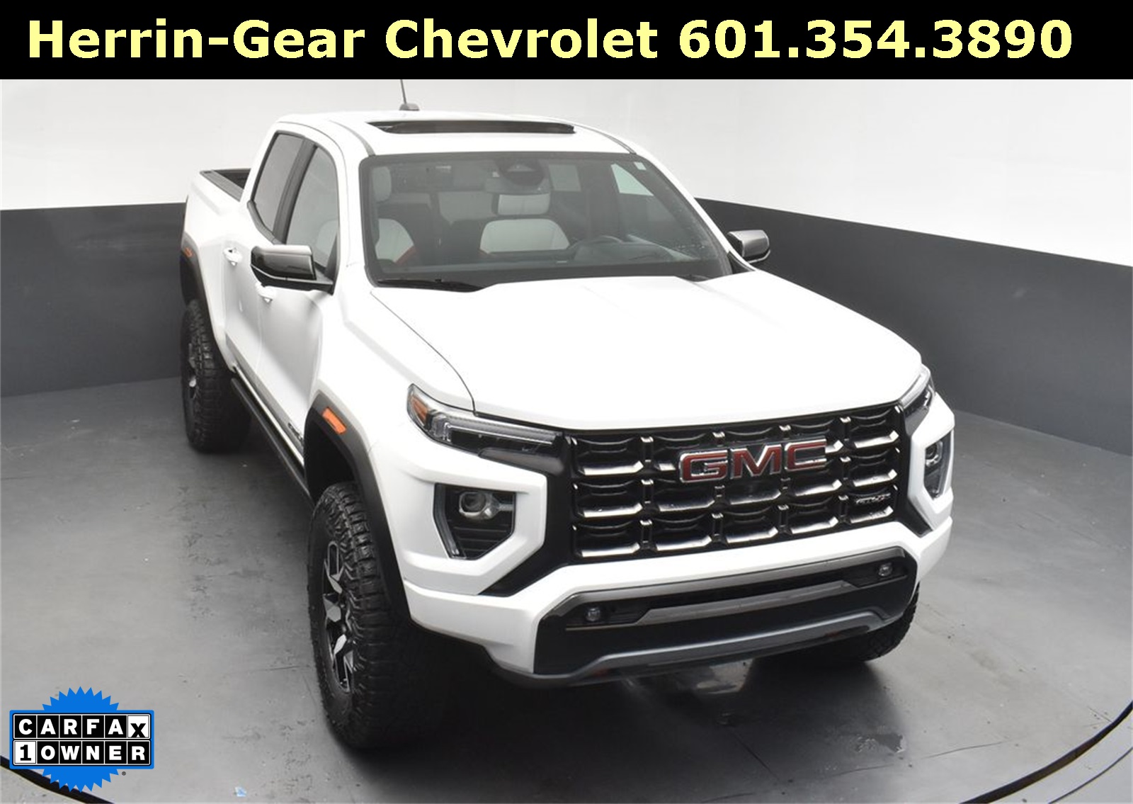 2024 Summit White GMC Canyon AT4X 4X4 Truck