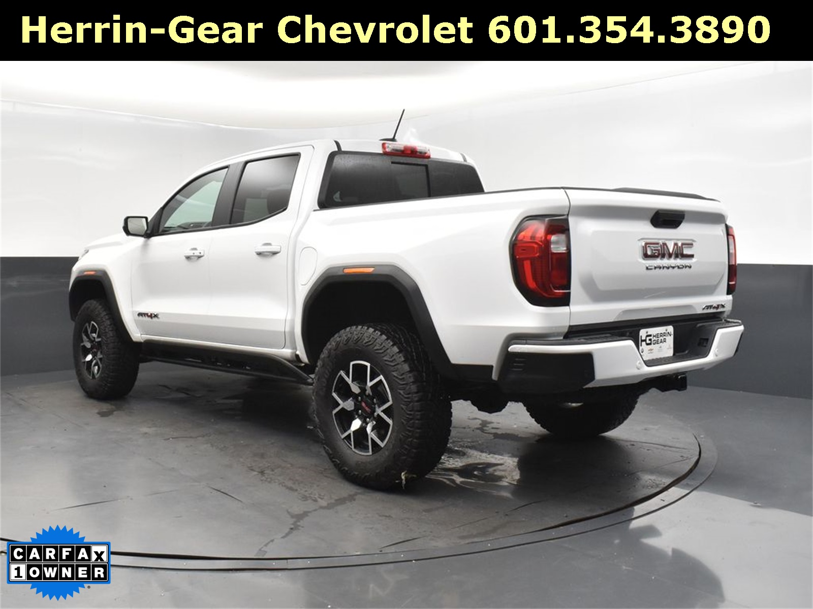 2024 Summit White GMC Canyon AT4X 4X4 Truck