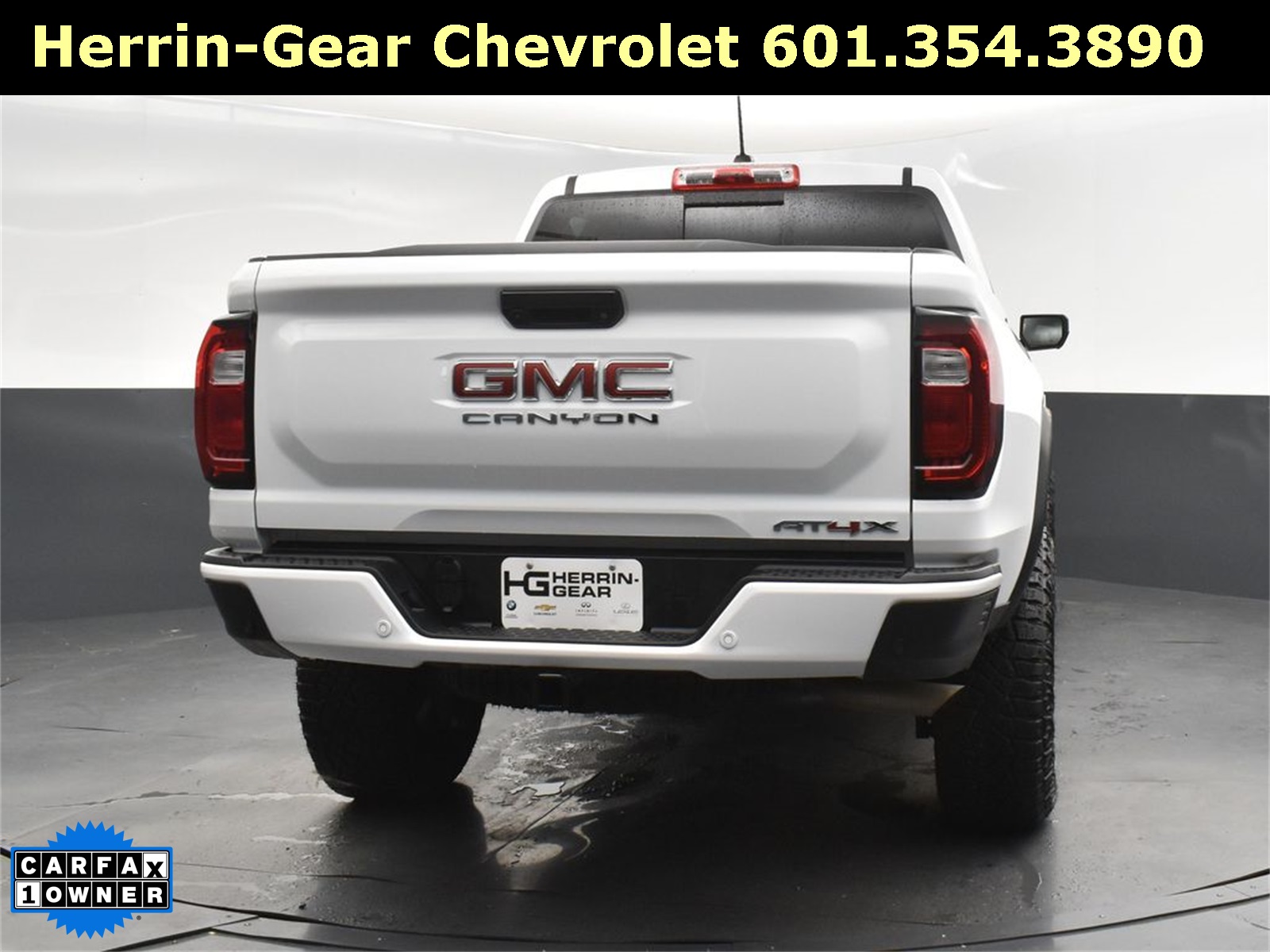 2024 Summit White GMC Canyon AT4X 4X4 Truck
