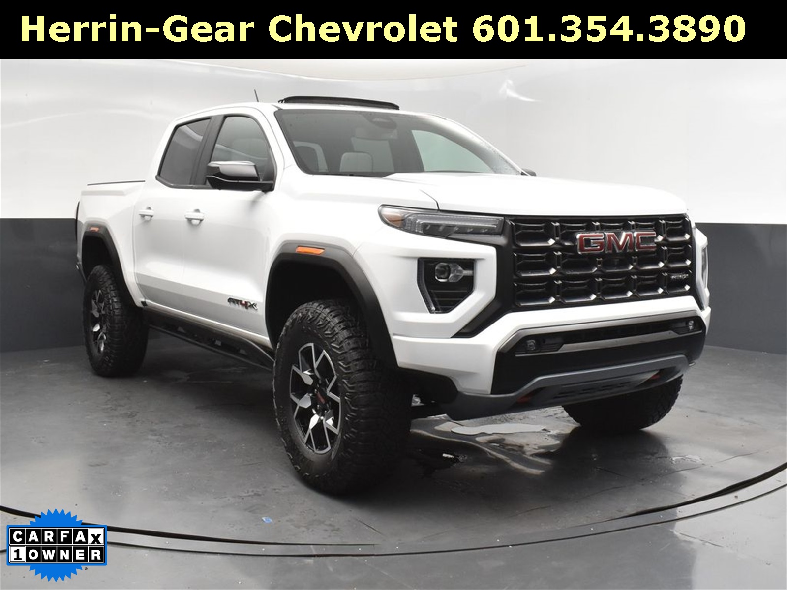 2024 Summit White GMC Canyon AT4X 4X4 Truck