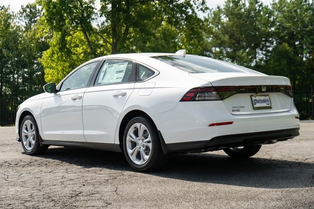 2025 Honda Accord 1.5T LX photo 6