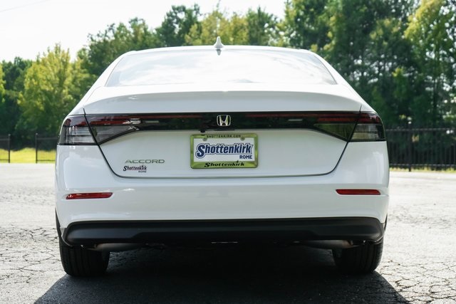 2025 Honda Accord 1.5T LX photo 7