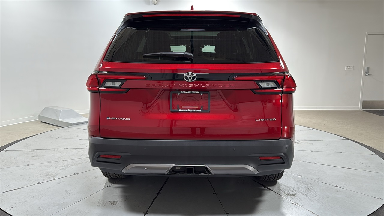 2026 Toyota Grand Highlander Hybrid Limited photo 4