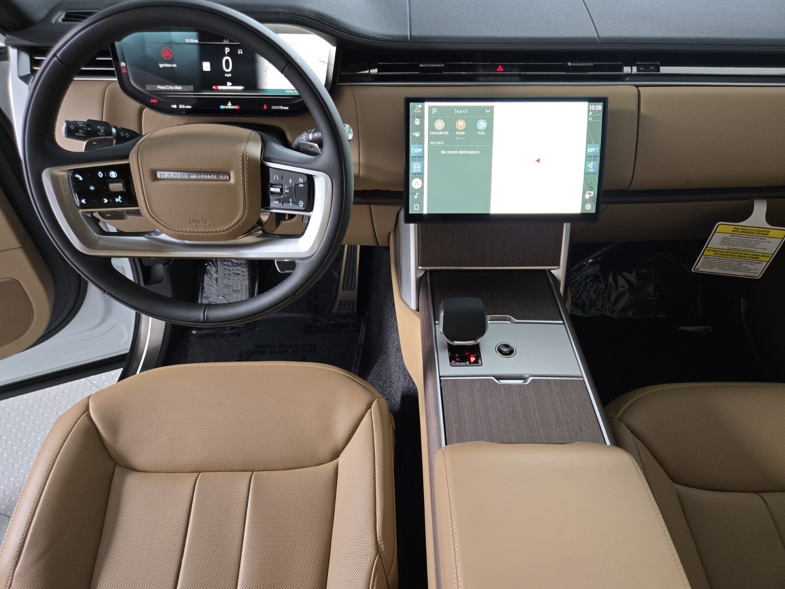 2025 Land Rover Range Rover SE photo 4