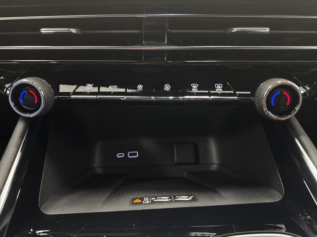 new 2026 Chevrolet Traverse car, priced at $55,750