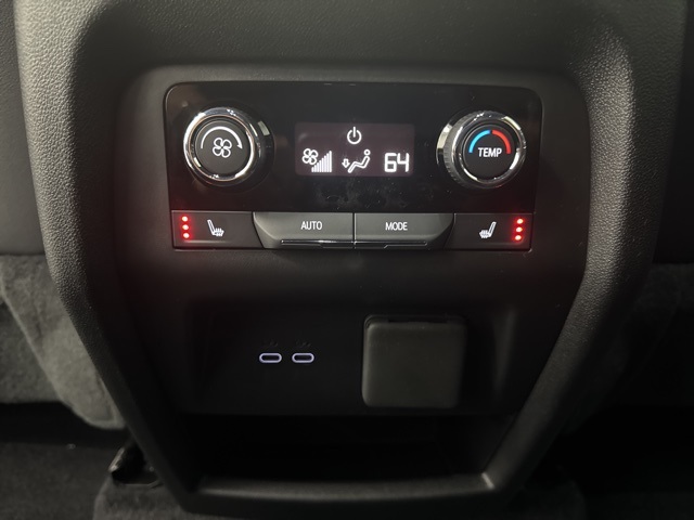 new 2026 Chevrolet Traverse car, priced at $55,750