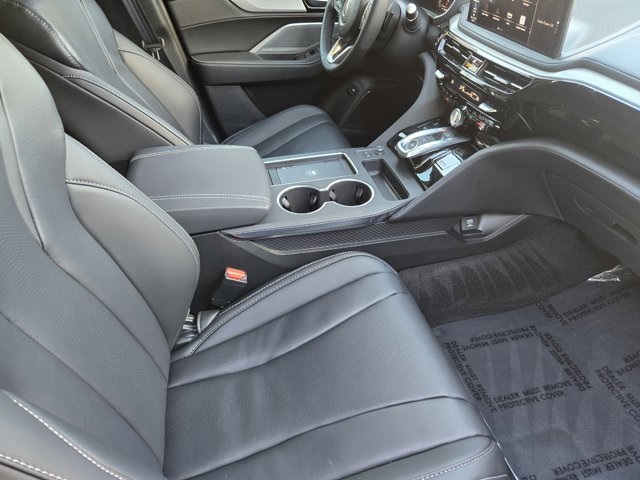 used 2026 Acura MDX car, priced at $50,900