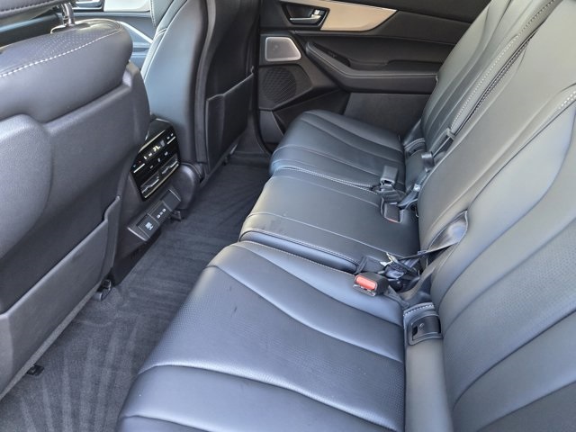 used 2026 Acura MDX car, priced at $50,900