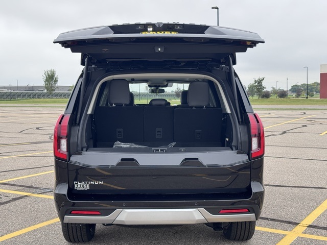 2025 Ford Expedition Platinum photo 30