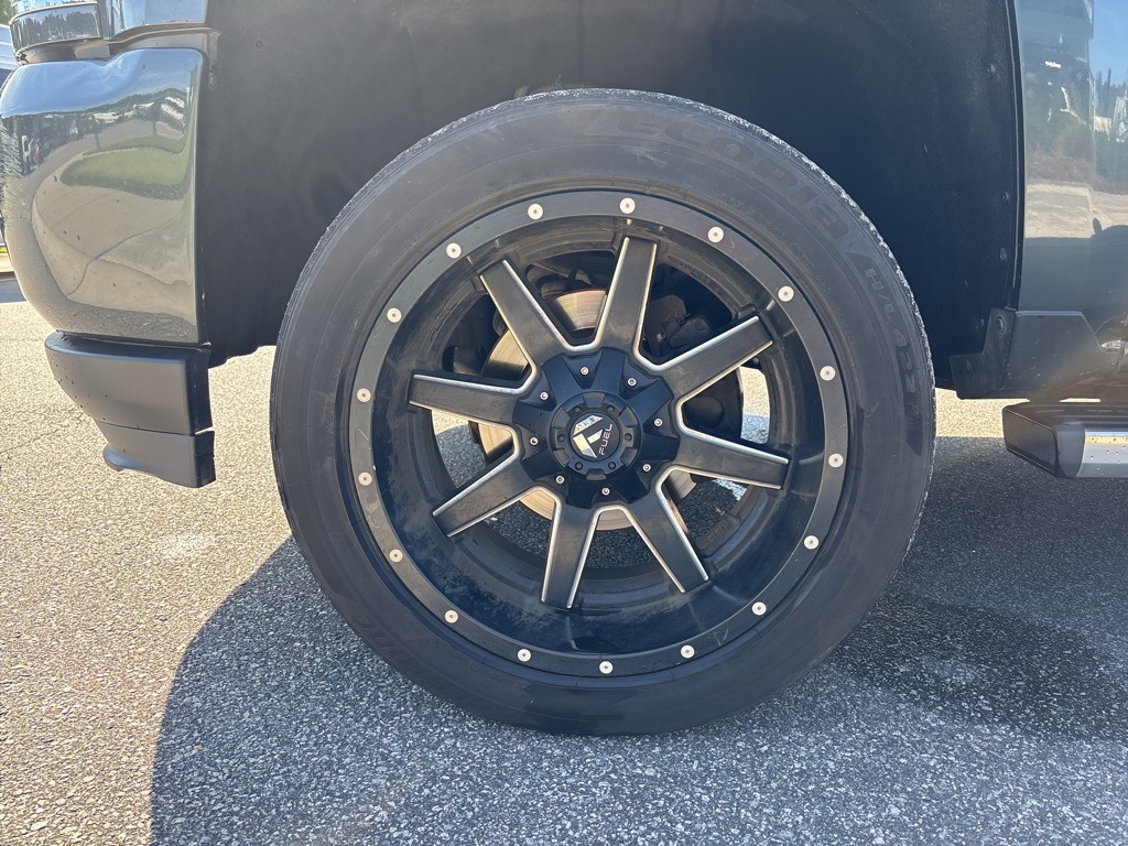 Used 2018 Chevrolet Silverado 1500 Crew Cab 4x4 Pickup for sale #SP1451 - photo 12