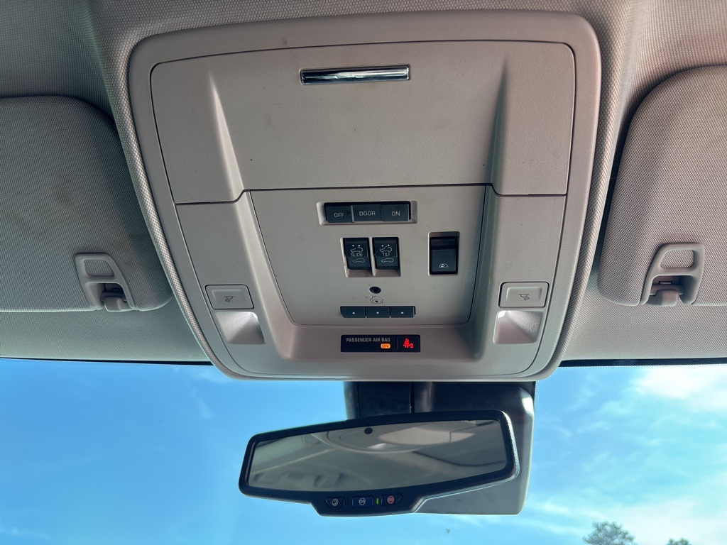 Used 2018 Chevrolet Silverado 1500 Crew Cab 4x4 Pickup for sale #SP1451 - photo 28
