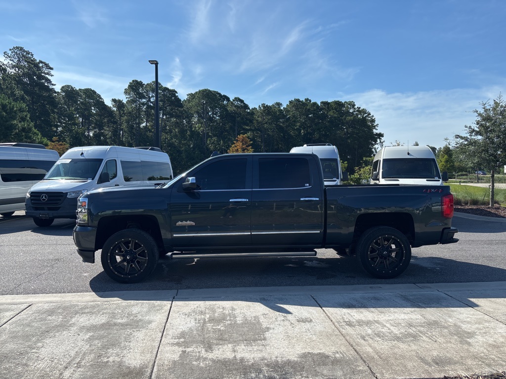 Used 2018 Chevrolet Silverado 1500 Crew Cab 4x4 Pickup for sale #SP1451 - photo 6