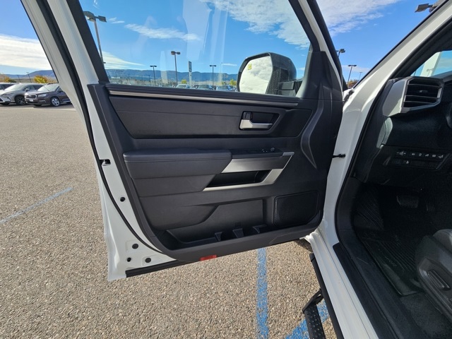 2026 Toyota Tundra SR5 CrewMax photo 12