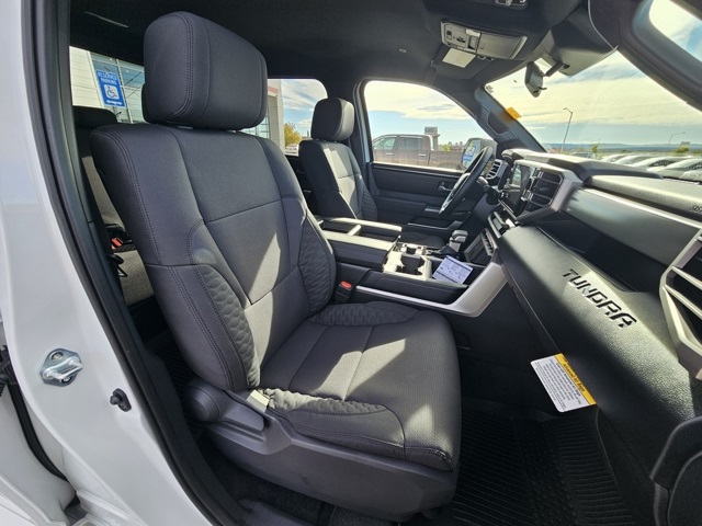 2026 Toyota Tundra SR5 CrewMax photo 19