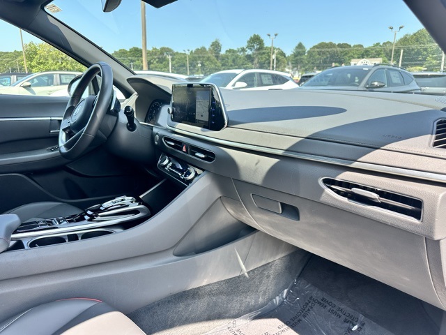 2022 Quartz White Hyundai Sonata SEL Plus FWD Sedan