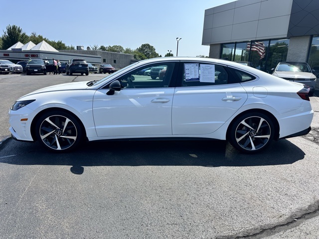 2022 Quartz White Hyundai Sonata SEL Plus FWD Sedan