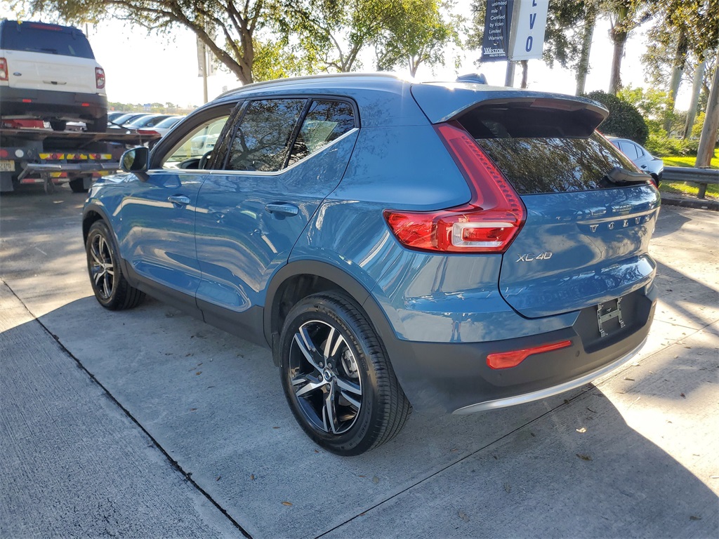 used 2025 Volvo XC40 car, priced at $28,995