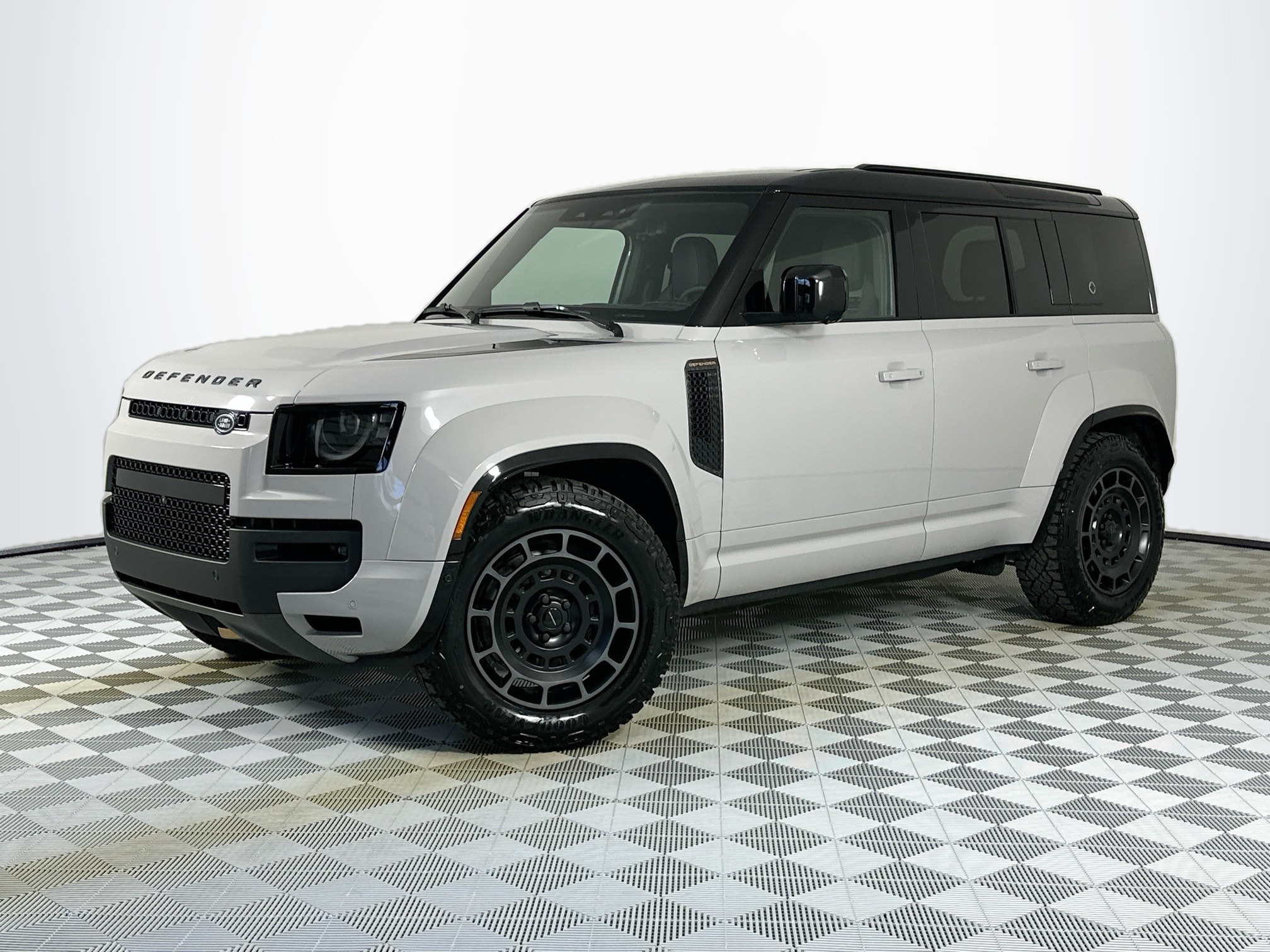 new 2026 Land Rover Defender 110 car, priced at $174,086