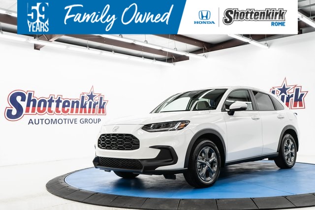 2026 Honda HR-V LX's photo